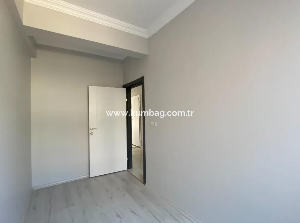 Kumbağ Market Street 2 1 Sommerhaus Zum Verkauf (Ohne Provision)