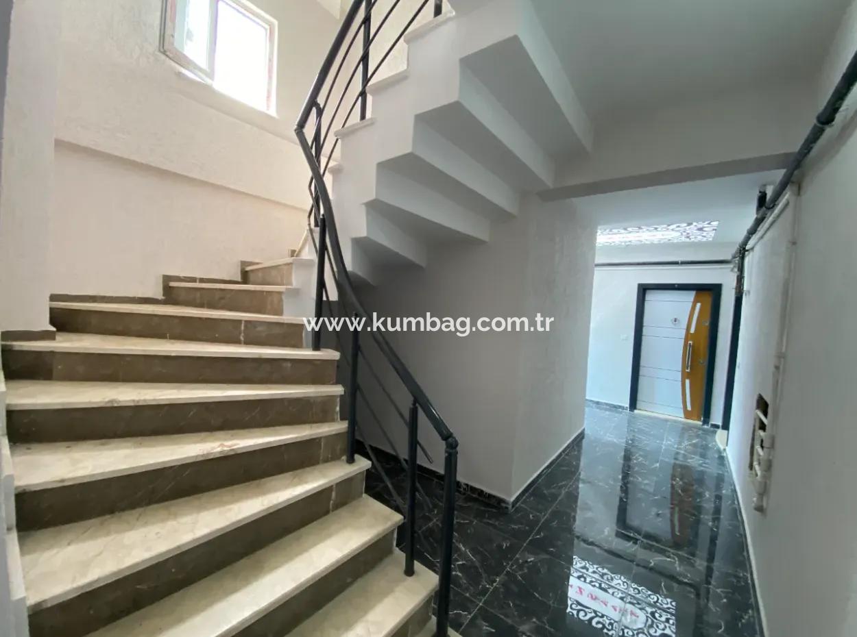 Kumbağ Ana Cadde Üzerinde Yaz-Kiş Kiralik 2+1