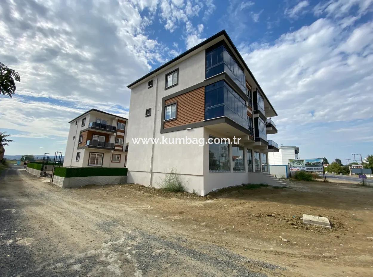 Kumbağ Ana Cadde Üzerinde Yaz-Kiş Kiralik 2+1