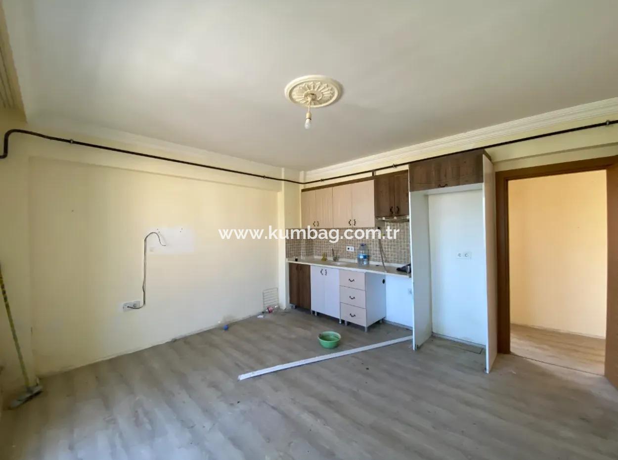 Kumbağ Ana Cadde Üzerinde Aileye Kiralik 2+1 Daire