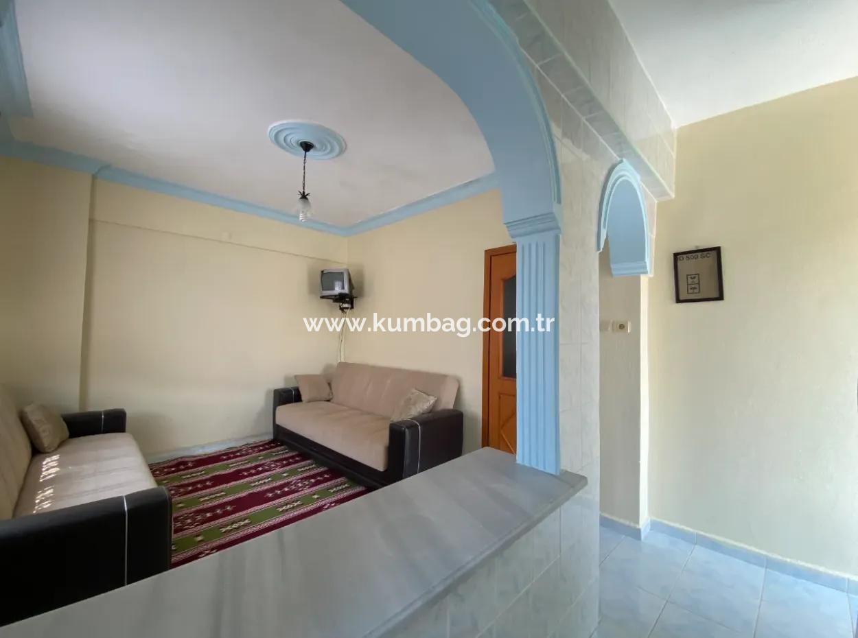 Kumbağ Pazar Sokağinda Yaz-Kiş Oturuma Uygun Kiralik Daireler
