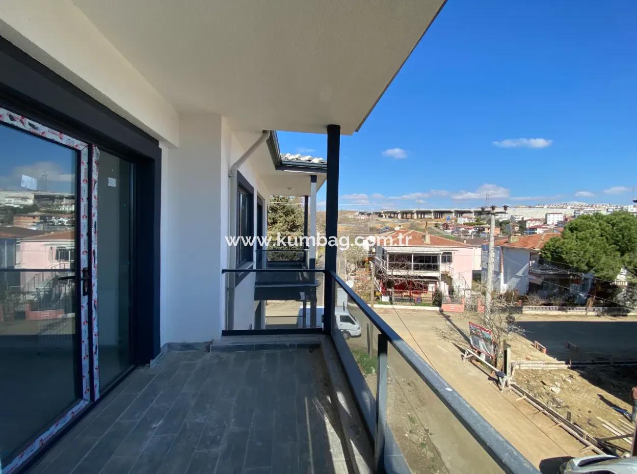 2 1 Wohnung Zum Verkauf In Kumbağ In Der Nähe Des Meeres