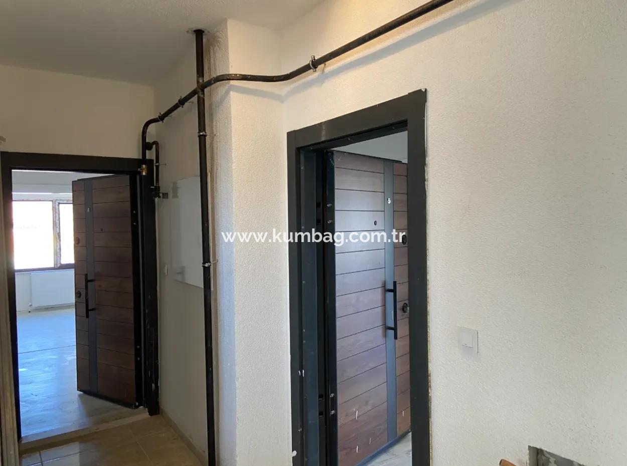 2 1 Wohnung Zum Verkauf In Kumbağ In Der Nähe Des Meeres