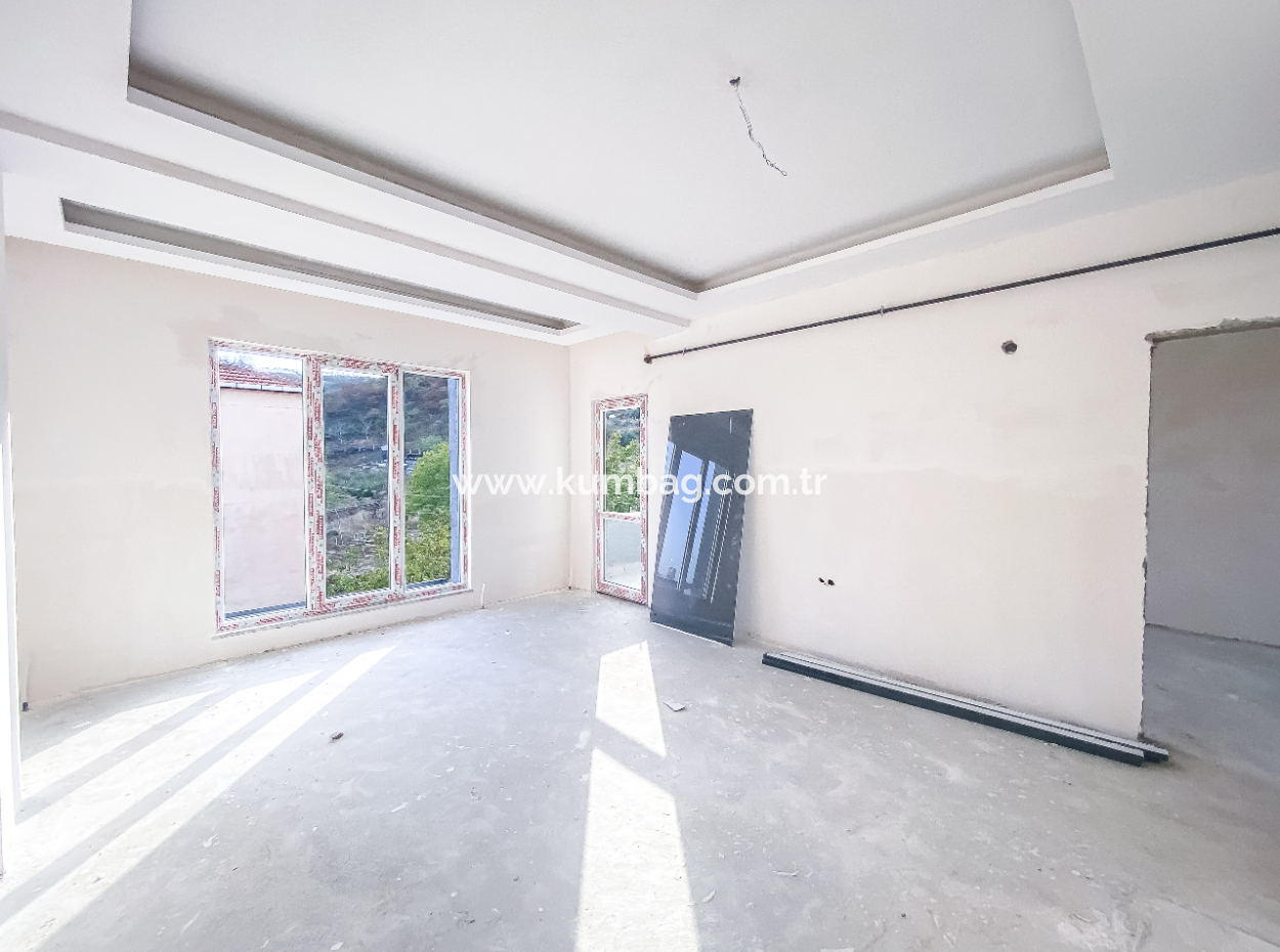 Brandneue 2 1 Wohnung Zum Verkauf In Einem Neuen Gebäude In Kumbağ, Tekirdag