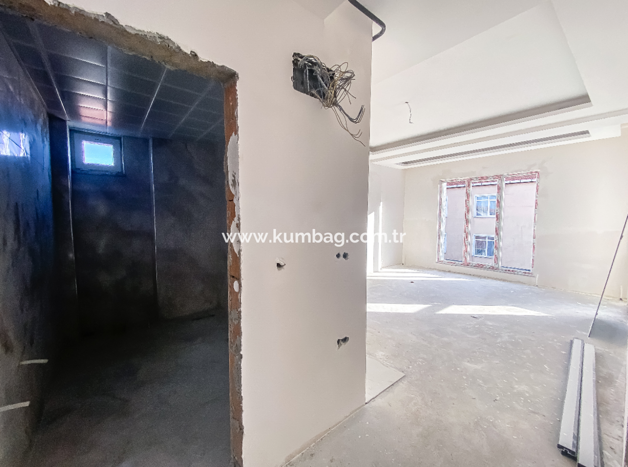 Brandneue 2 1 Wohnung Zum Verkauf In Einem Neuen Gebäude In Kumbağ, Tekirdag