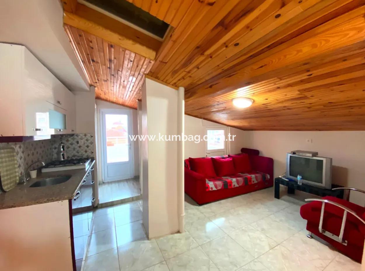 Kumbağ Pazar Sokaği Mevkii Eşyali Satilik 4+2 Daire