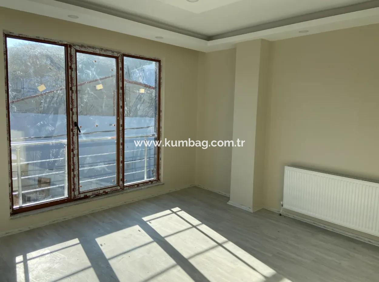 Kumbağa Köy İçi Mevkii Sifir Kiralik 1+1 Daireler