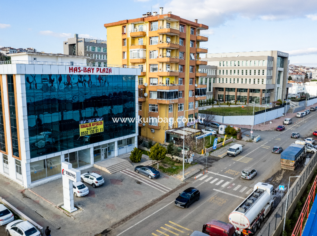 Plaza-Büros Zu Vermieten Neben Dem Gerichtsgebäude In Der 100.Yil Alt Yol Strasse Mit Meerblick