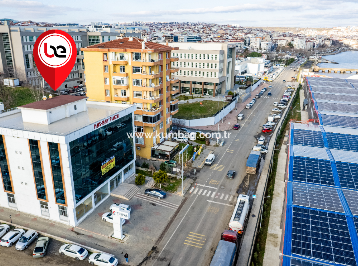 Plaza-Büros Zu Vermieten Neben Dem Gerichtsgebäude In Der 100.Yil Alt Yol Strasse Mit Meerblick