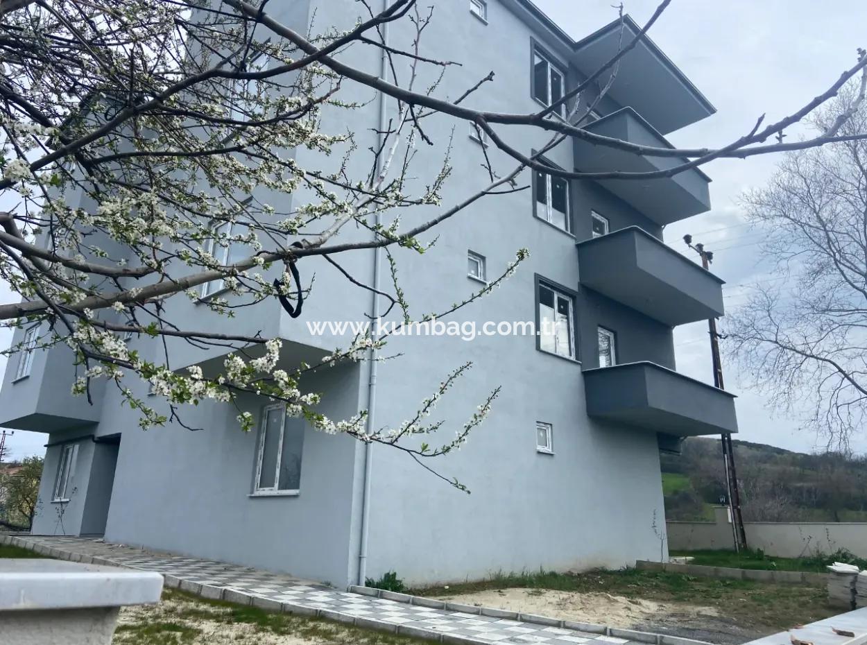 Tekirdağ Kumbağ'da Doğa Manzarali Yeni 1+1 Satilik Daire