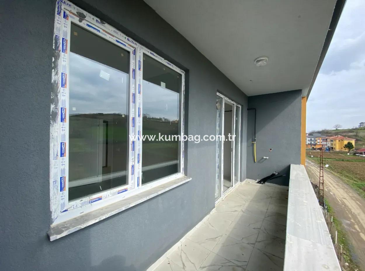Tekirdağ Kumbağ'da Doğa Manzarali Yeni 1+1 Satilik Daire