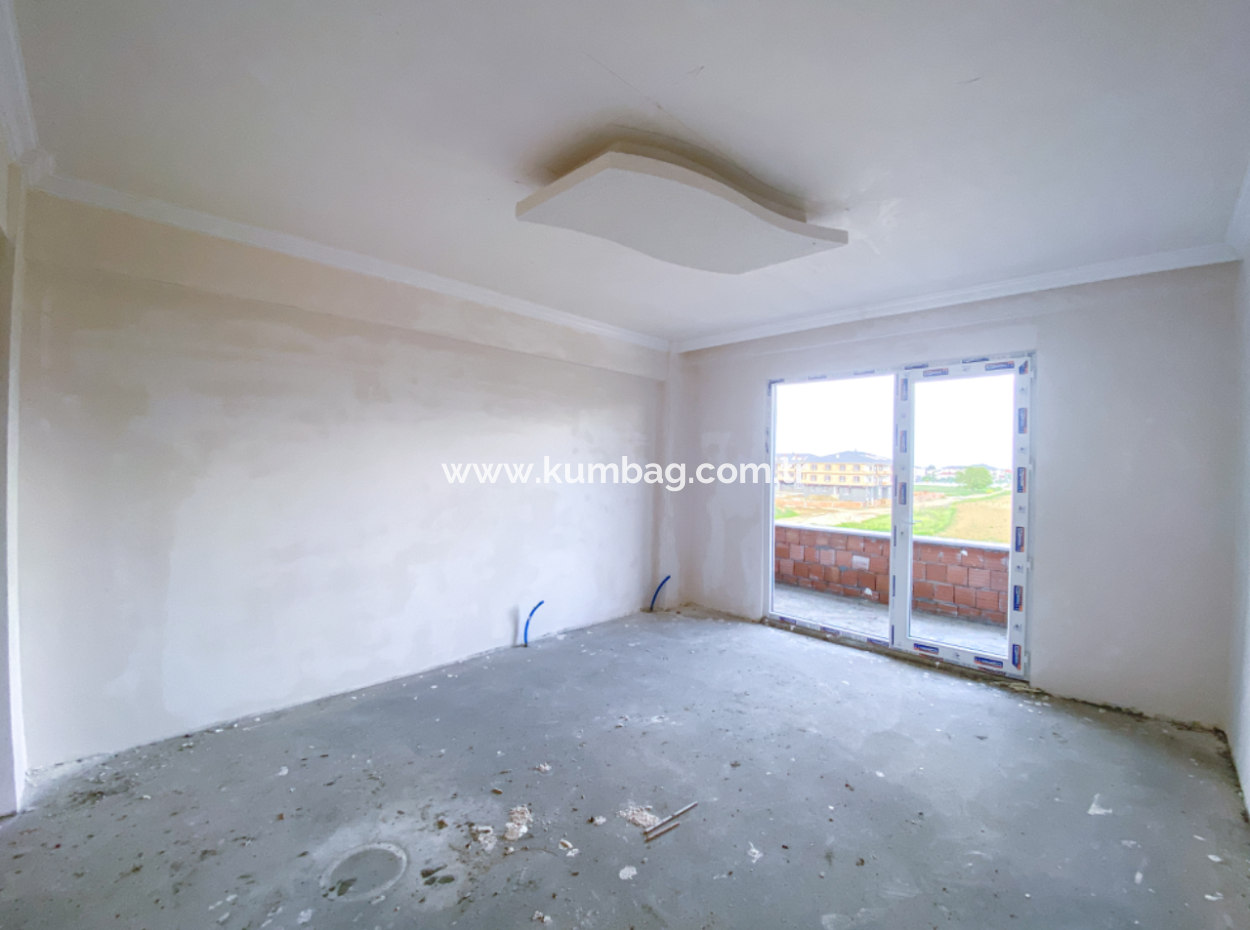 Brandneue 2 1 Wohnung Zum Verkauf In Einem Komplex Mit Pool In Kumbagh