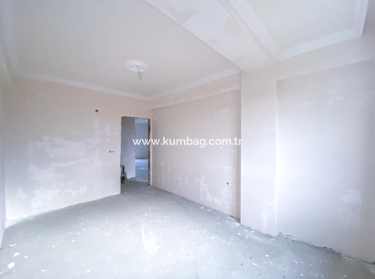 Brandneue 2 1 Wohnung Zum Verkauf In Einem Komplex Mit Pool In Kumbagh