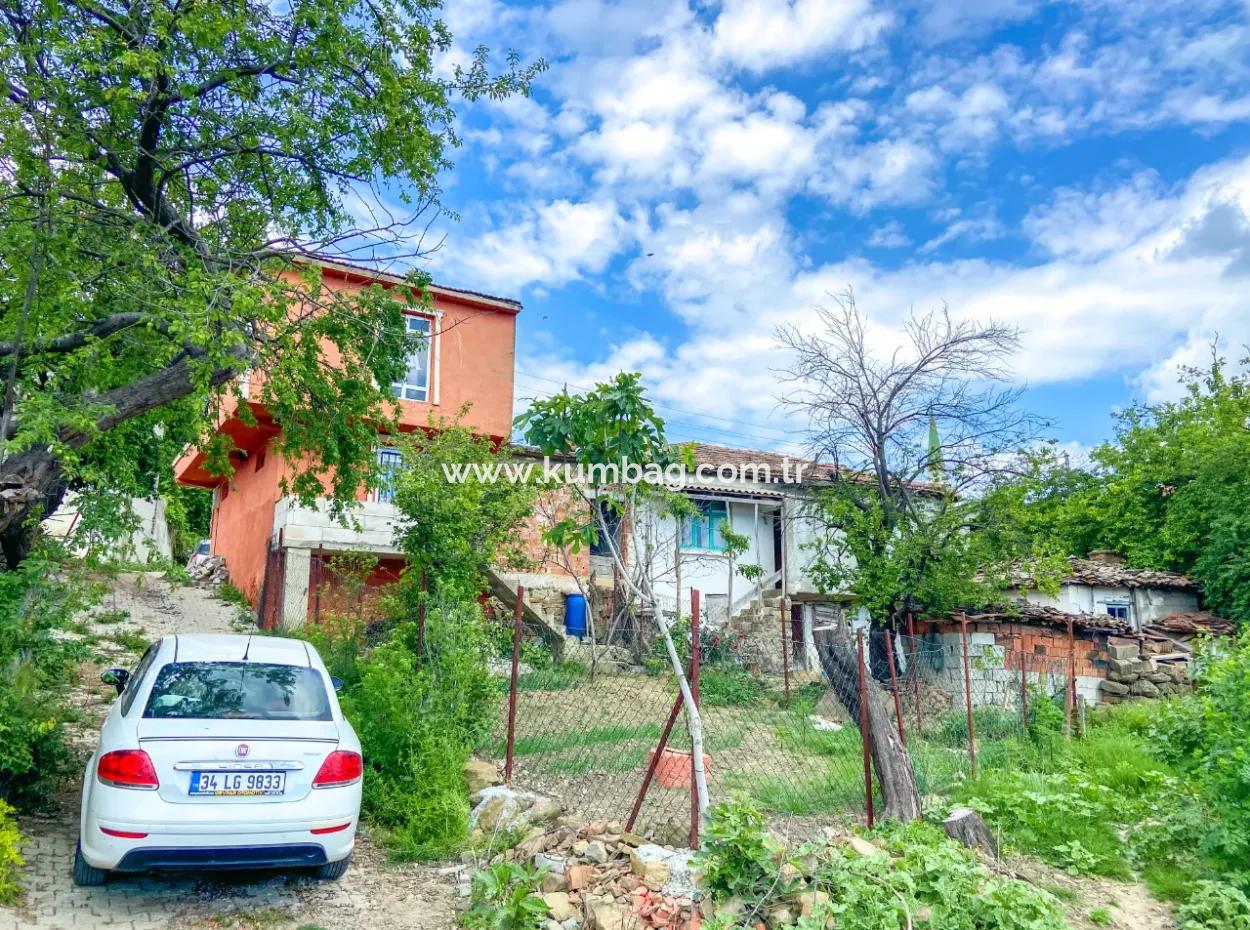 Tekirdağ Işiklar Köyünde Doğa Manzarali 2+1 Satilik Müstakil Ev