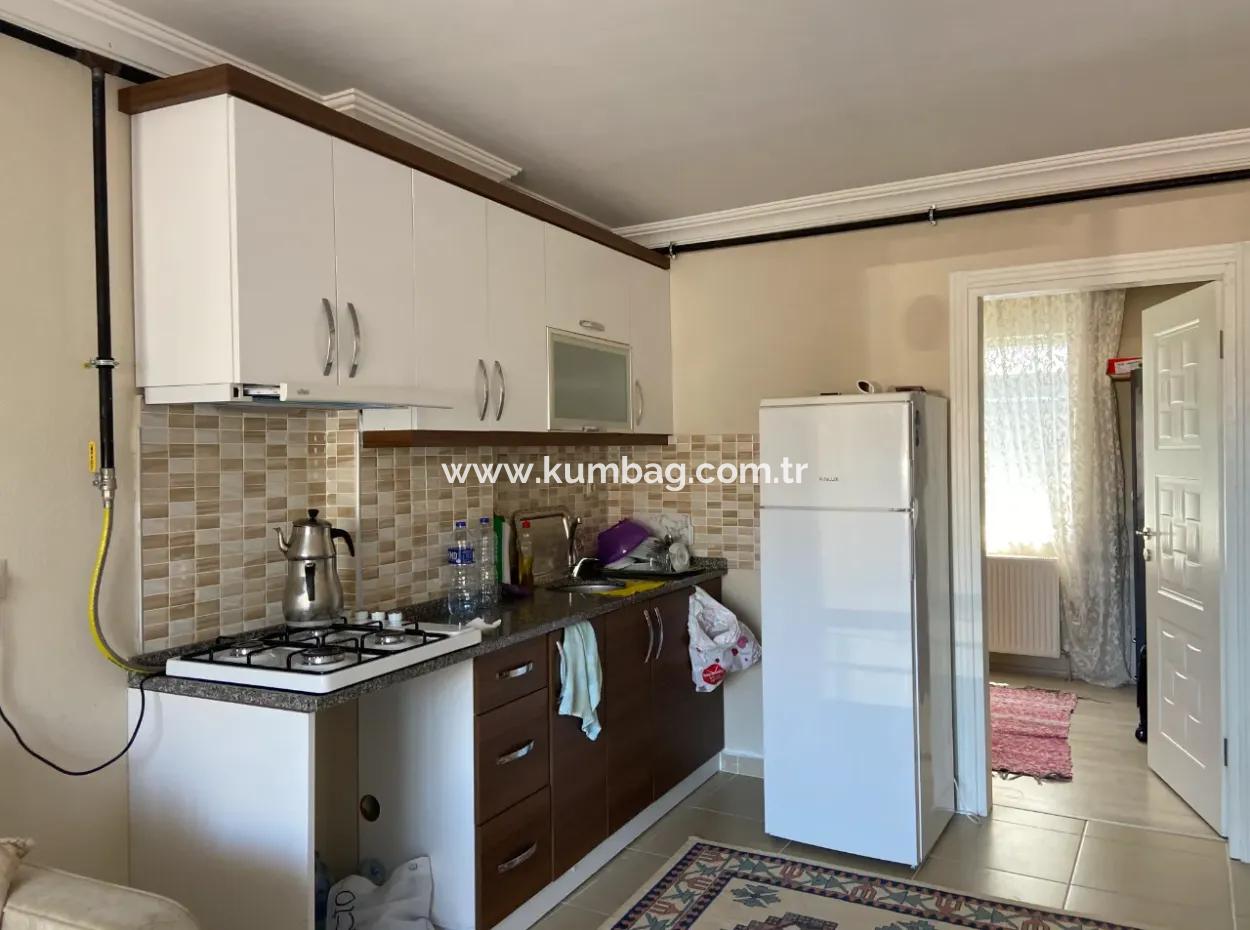 Kumbağ Merkezi Konumda Eşyali Yaz-Kiş Kiralik 2+1 Daire