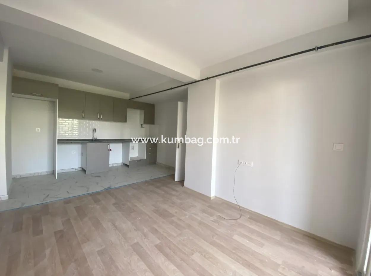 Kumbağ Merkezde Denize Yakin Satilik Sifir 3+1 Daire