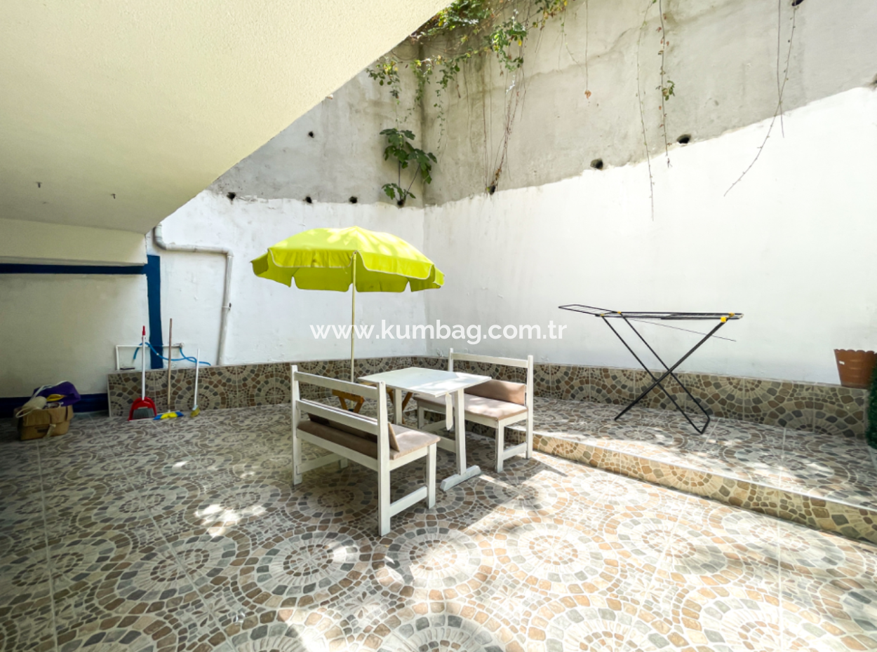 2 1 Wohnung Zu Verkaufen In Kumbag, Grosser Garten, Separate Küche, Möbliert