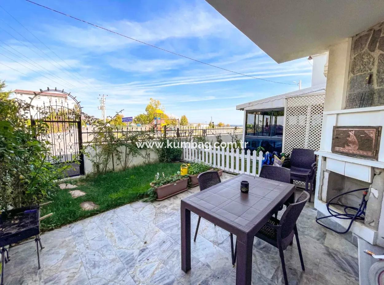 Zu Verkaufen In Einem Komplex Mit Garten Und Pool Am Meer In Kumbağ 2 1