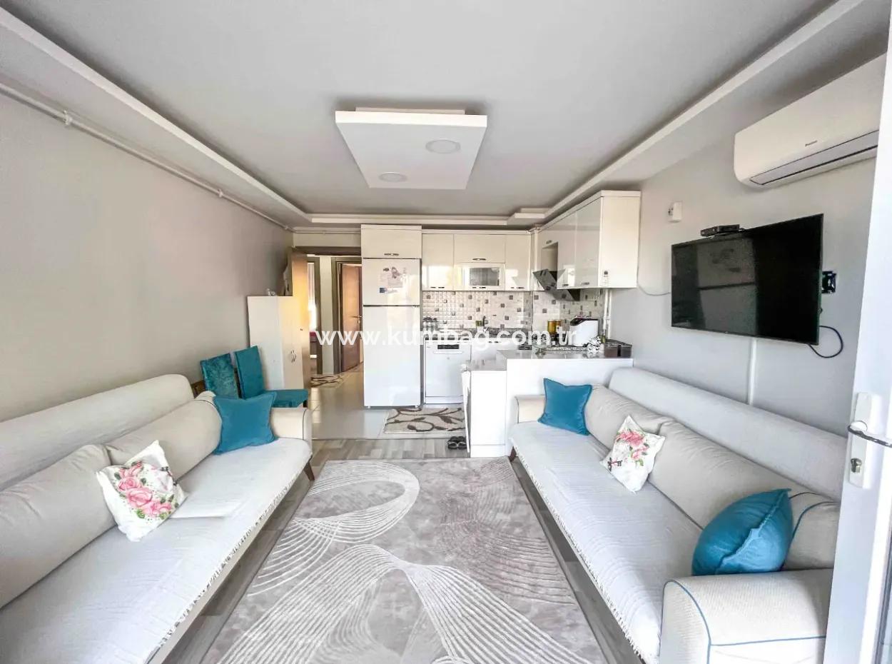 Zu Verkaufen In Einem Komplex Mit Garten Und Pool Am Meer In Kumbağ 2 1