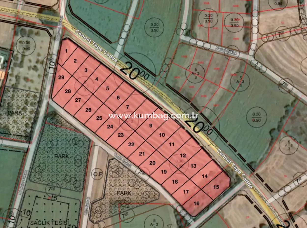 20 Mt Strassenfront 300 M2 Gemeinsam Genutzte Parzellen Zum Verkauf In Kumbağ