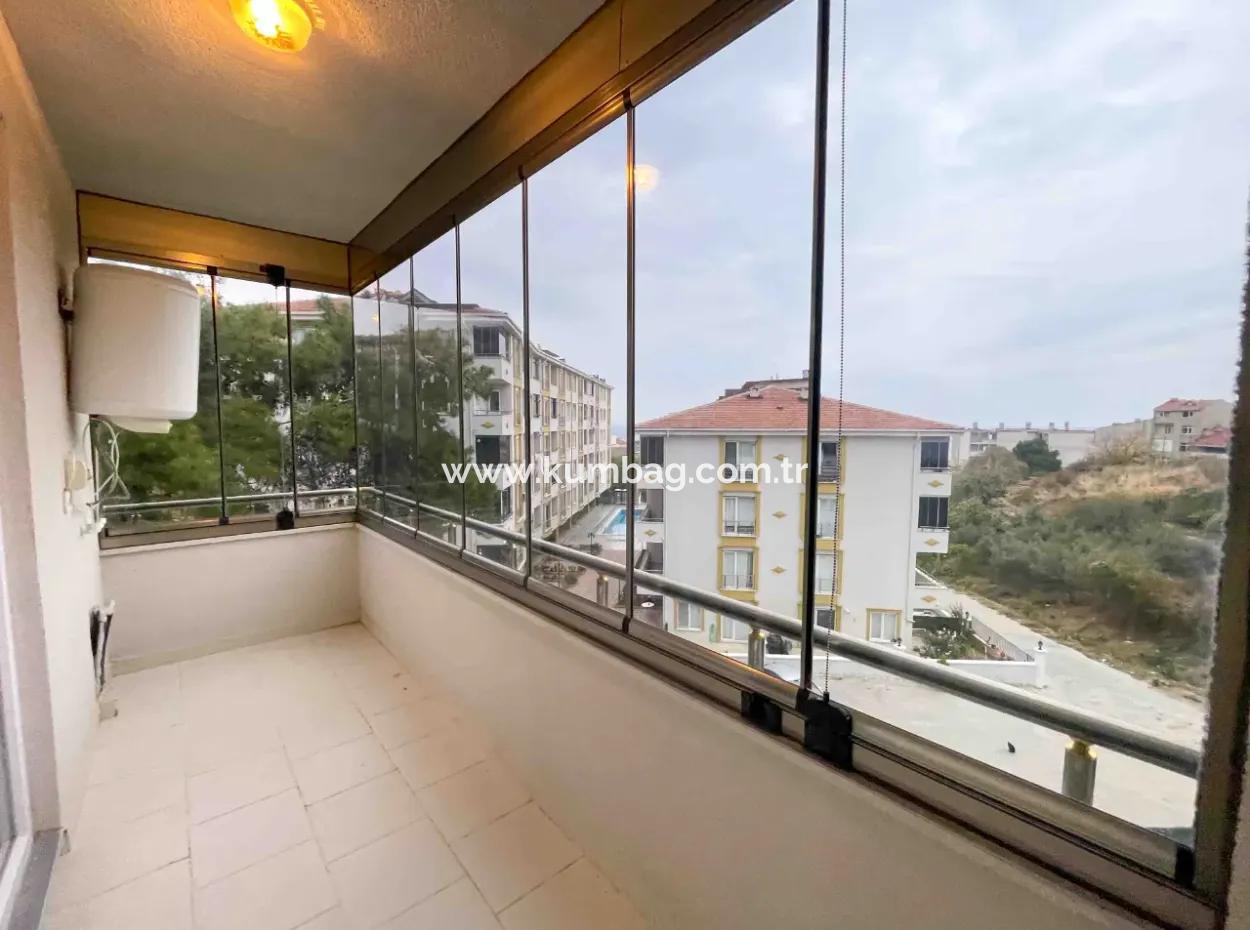 1 1 Wohnung Zum Verkauf Geräumig Mit Pool In Der Nähe Des Meeres Mit Herrlicher Aussicht