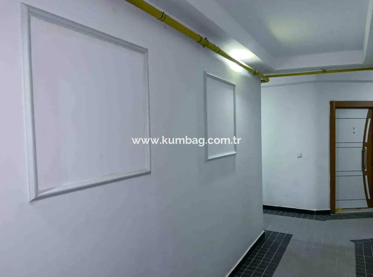 1 1 Wohnung Zum Verkauf Geräumig Mit Pool In Der Nähe Des Meeres Mit Herrlicher Aussicht