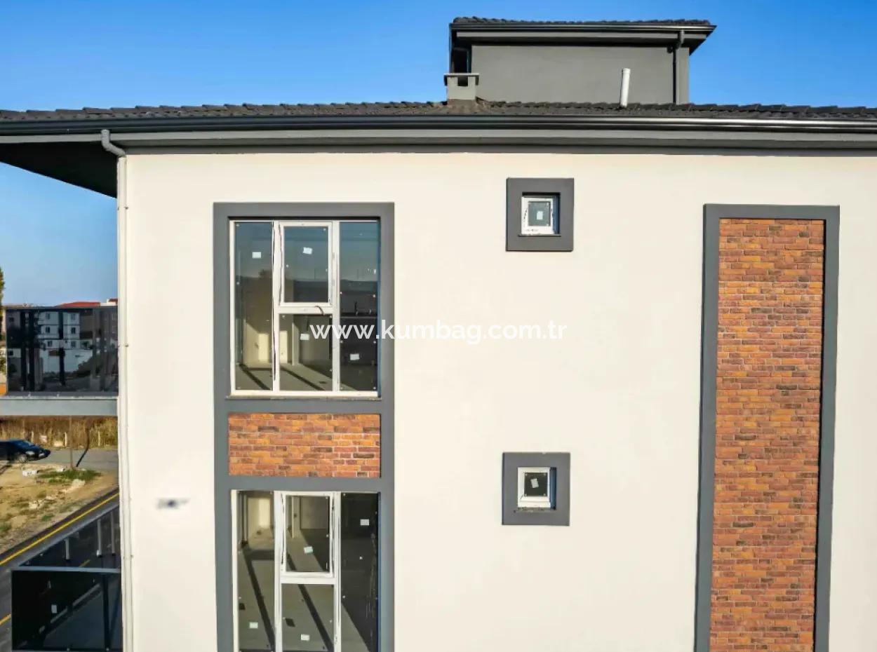 Zero 1 1 Wohnung Zum Verkauf In Einem Komplex Auf Der Strasse In Kumbagh