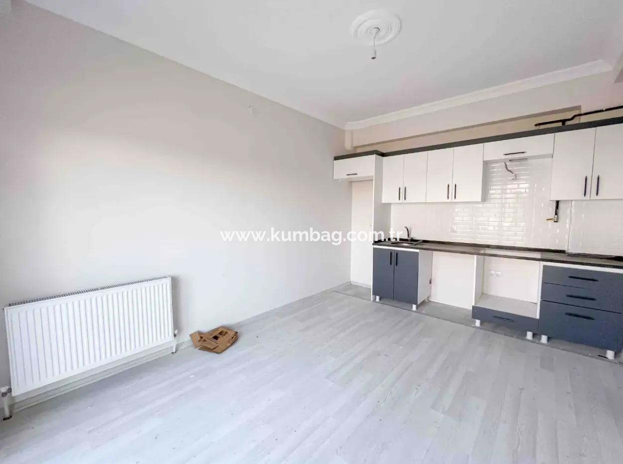 Zero 1 1 Wohnung Zum Verkauf In Einem Komplex Auf Der Strasse In Kumbagh