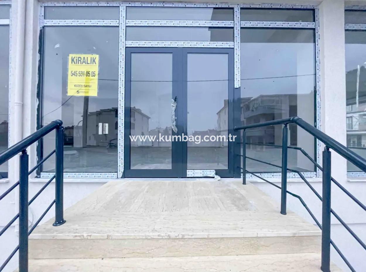 Geschäft Zur Miete Im Entwicklungsgebiet In Kumbağ 400 M2 Von Der Strasse Aus Sichtbar