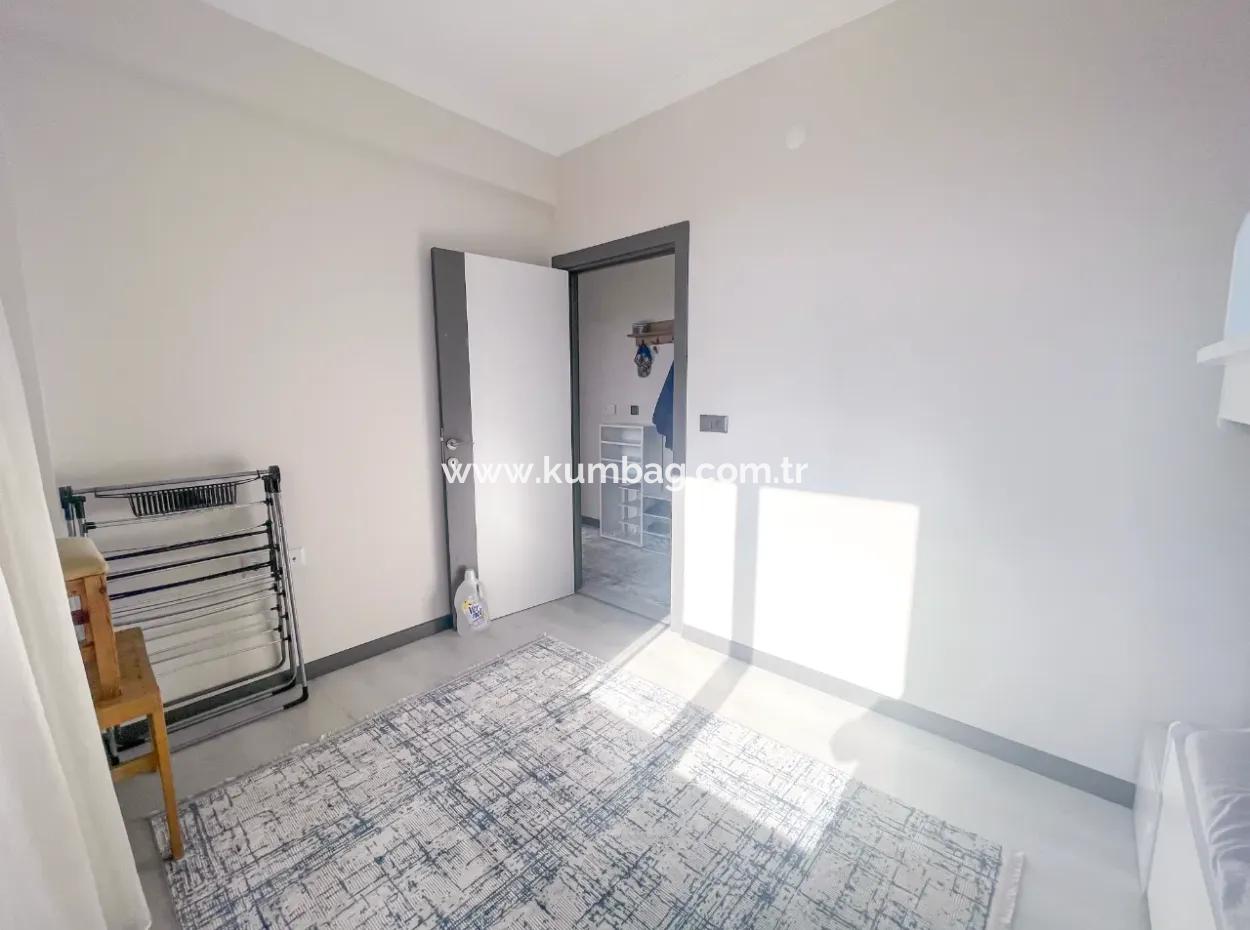 2 1 Wohnung Zum Verkauf In Kumbagh Hill Mit Komplettem Meerblick