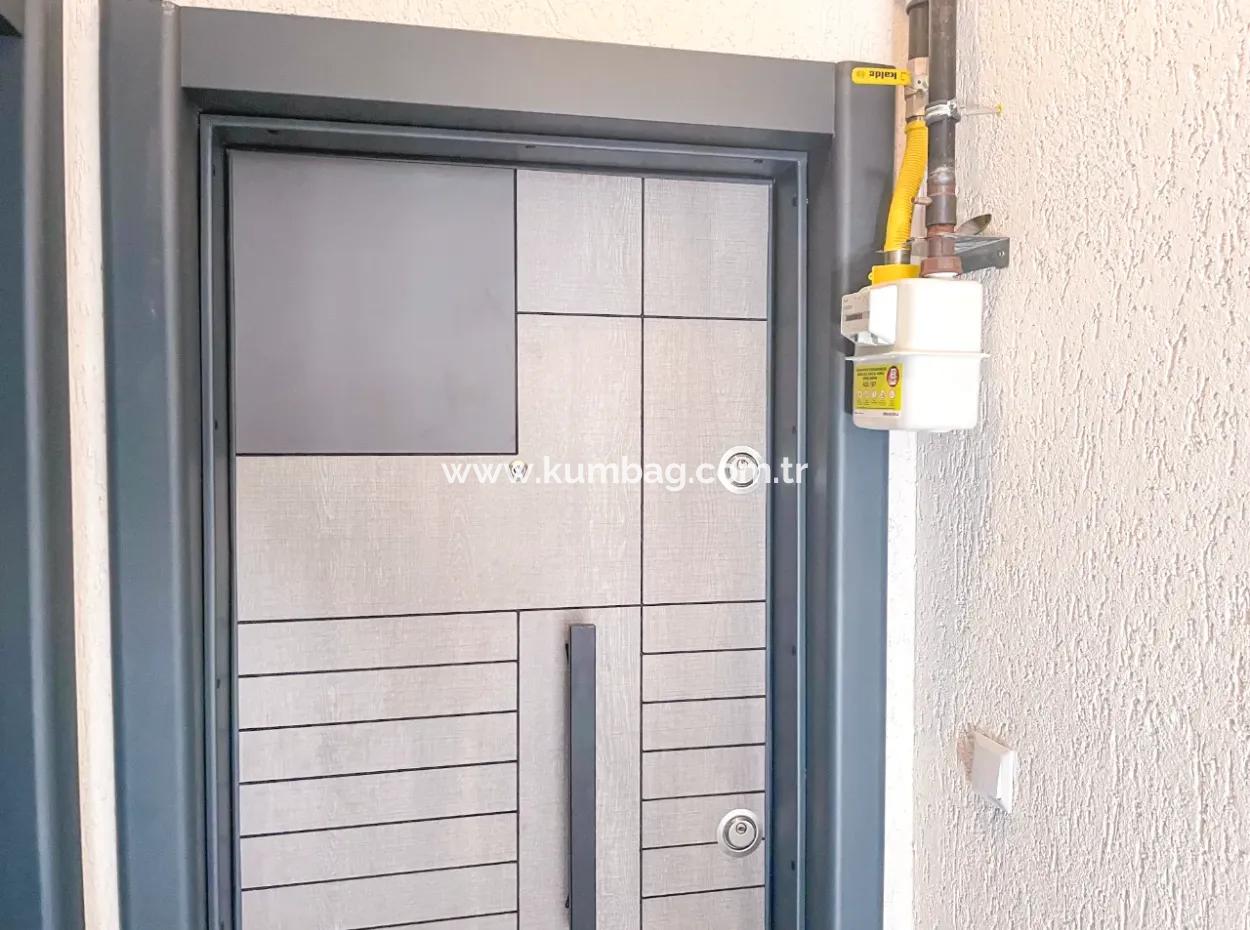 2 1 Wohnung Zum Verkauf In Kumbagh Hill Mit Komplettem Meerblick