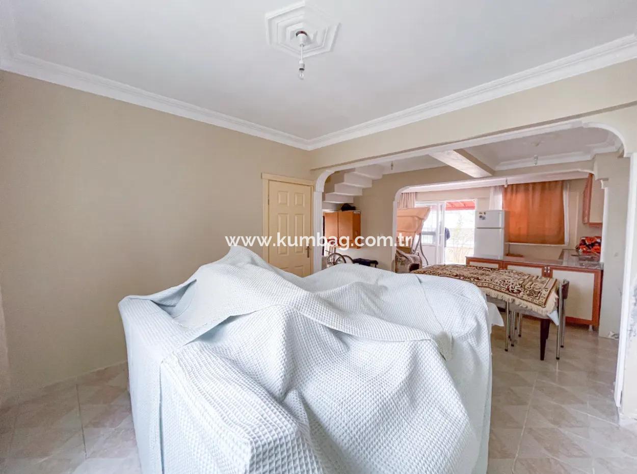 2 Stöckig 4 1 Einfamilienhaus Mit Garten Zu Verkaufen In Kumbag Zentrale Lage