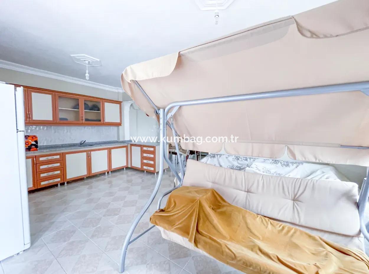 2 Stöckig 4 1 Einfamilienhaus Mit Garten Zu Verkaufen In Kumbag Zentrale Lage