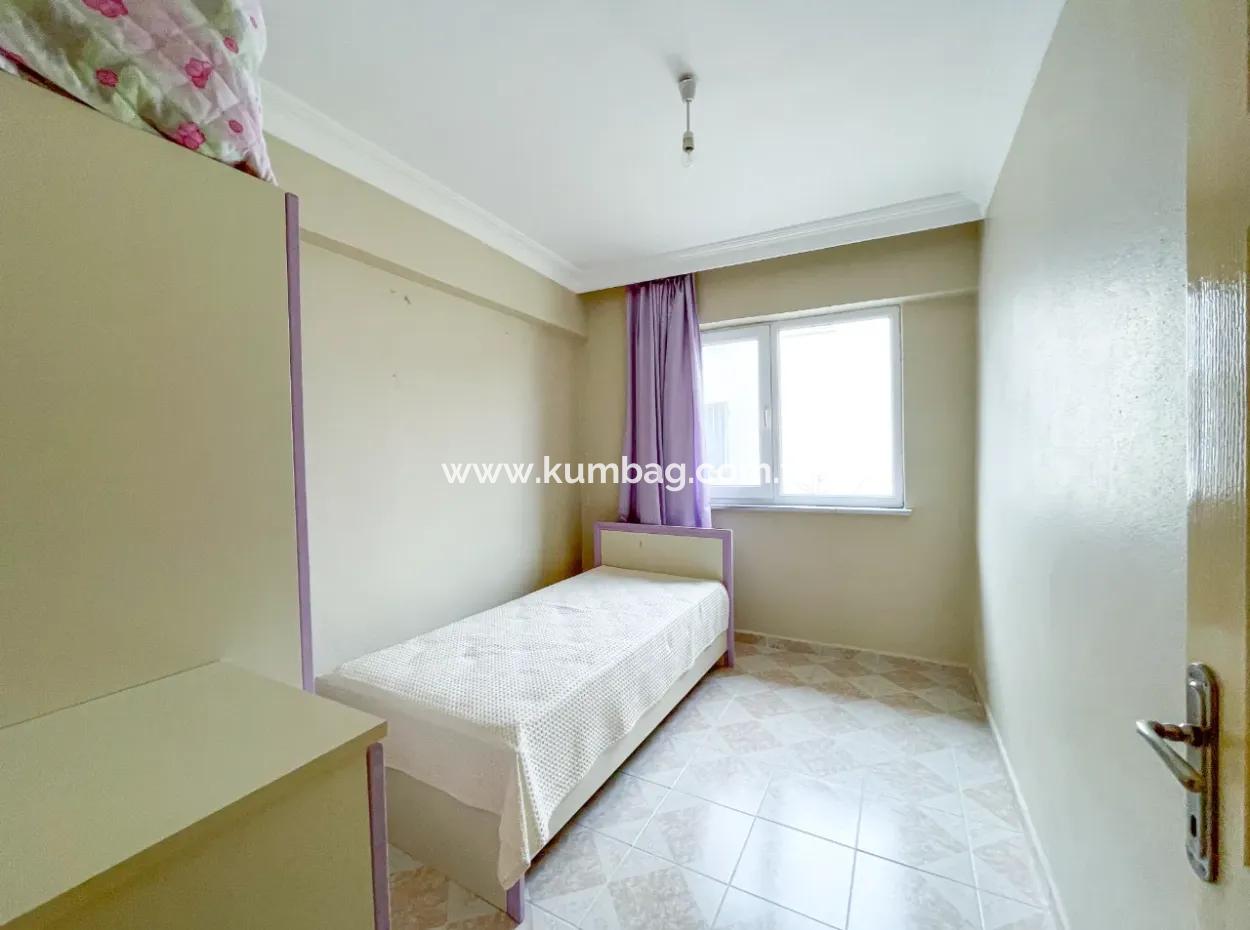 2 Stöckig 4 1 Einfamilienhaus Mit Garten Zu Verkaufen In Kumbag Zentrale Lage