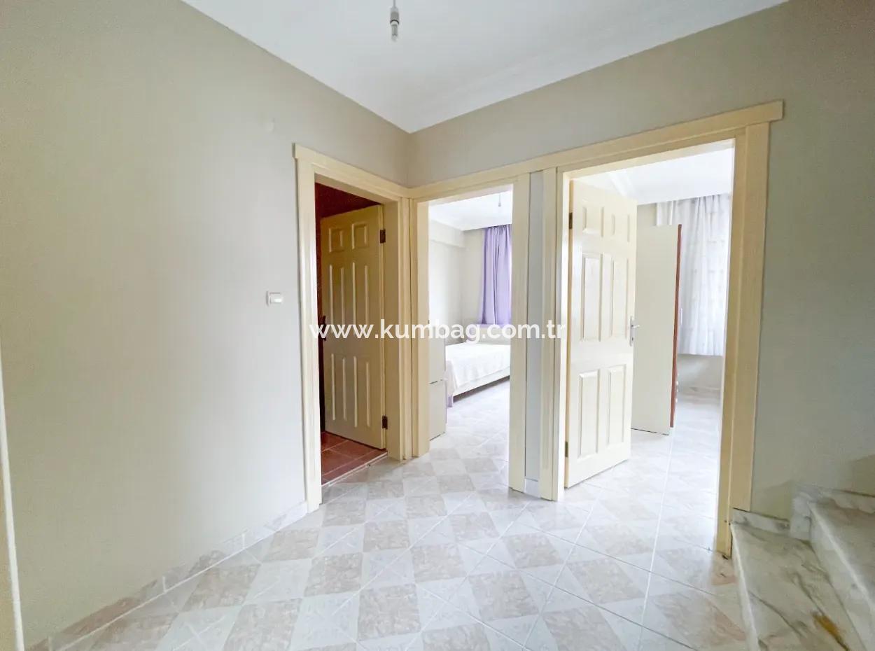 2 Stöckig 4 1 Einfamilienhaus Mit Garten Zu Verkaufen In Kumbag Zentrale Lage