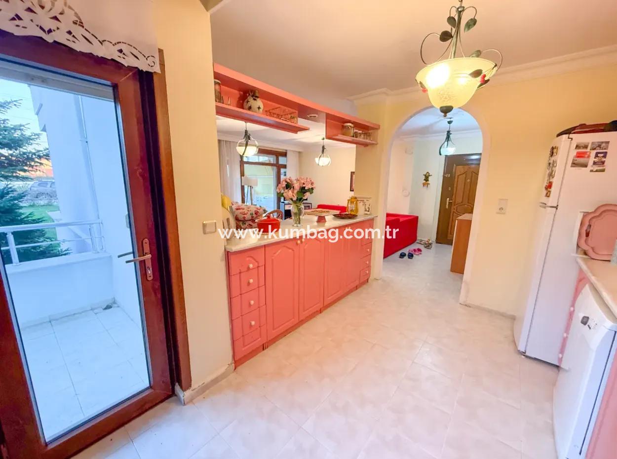 Sehr Grosse 2 1 Wohnung Zum Verkauf In Kumbağ Seafront Popular Complex
