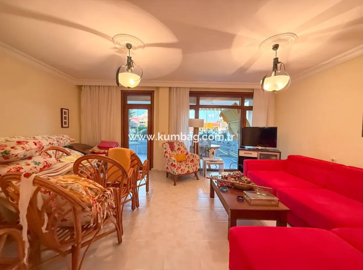 Sehr Grosse 2 1 Wohnung Zum Verkauf In Kumbağ Seafront Popular Complex