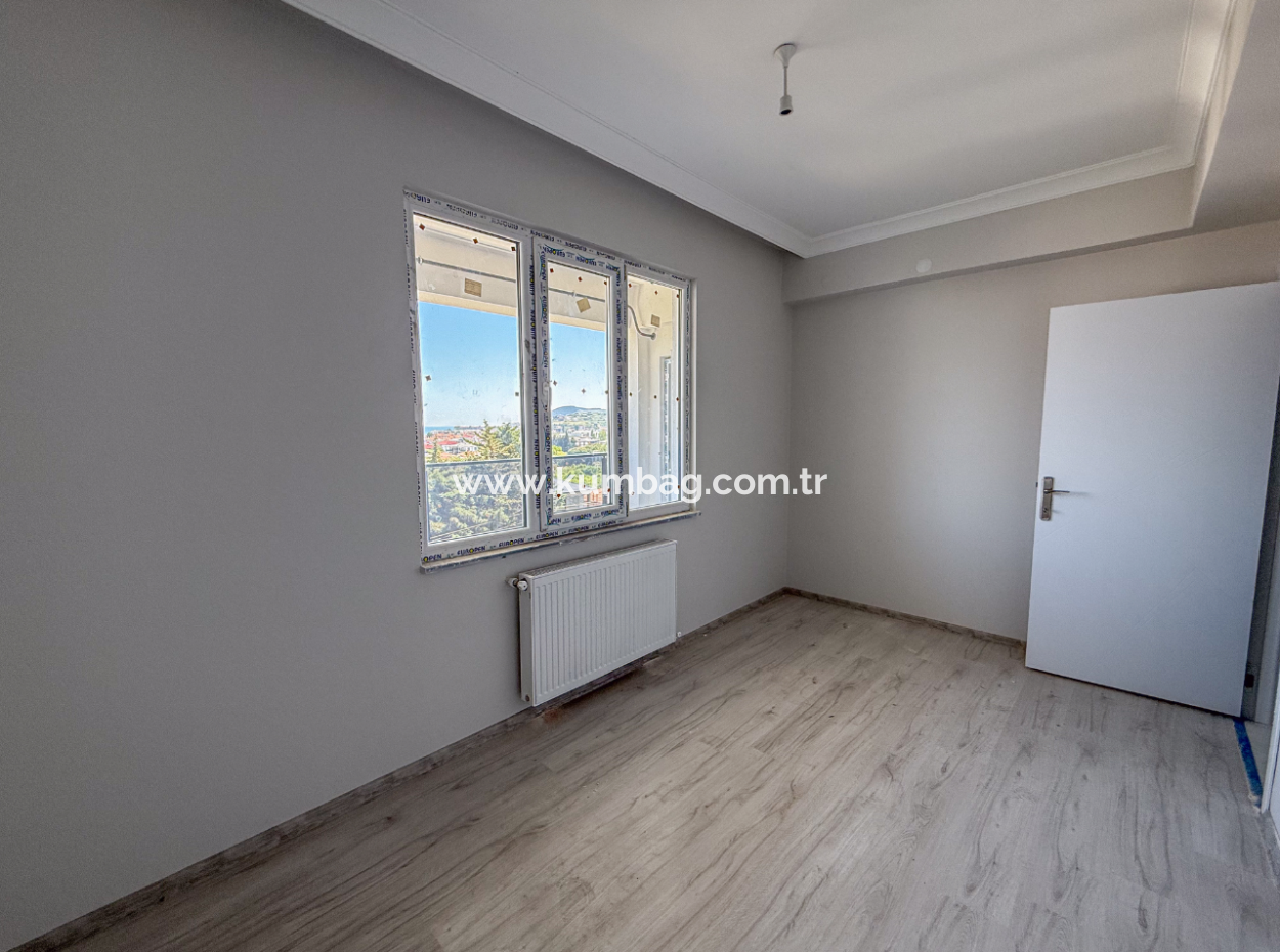 Neue 2 1 Wohnung Zum Verkauf Mit Garten Mit Meerblick In Kumbag