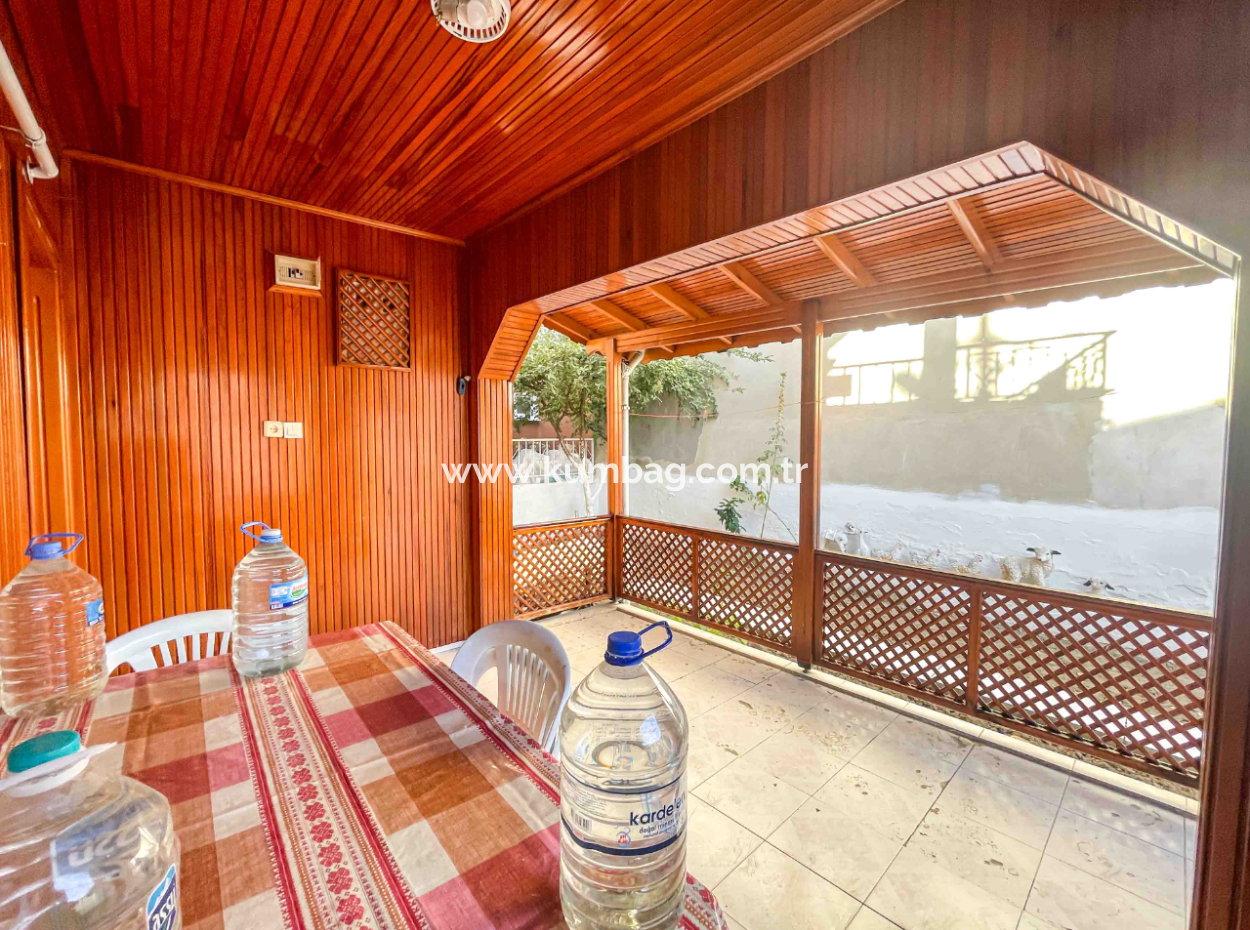 2-Stöckige Villa Mit Garten Zum Verkauf In Der Nähe Der Marktstrasse In Kumbag