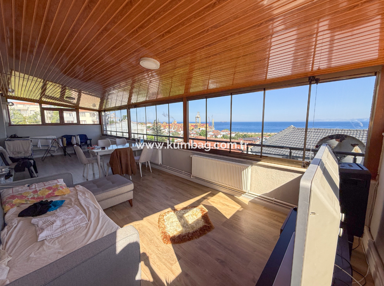 Triplex Einfamilienhaus Zum Verkauf Mit Meerblick Und Strassenfront