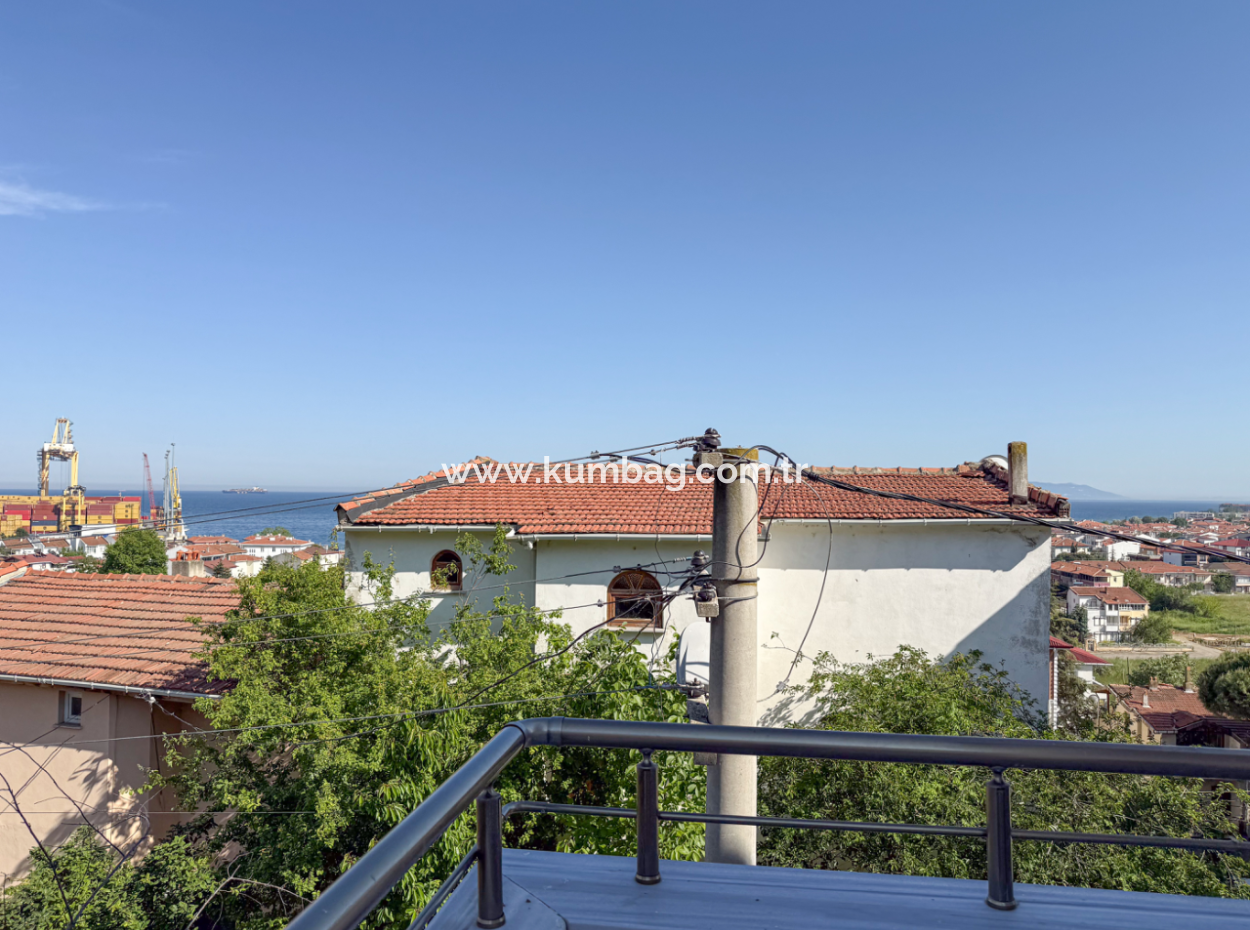 Triplex Einfamilienhaus Zum Verkauf Mit Meerblick Und Strassenfront