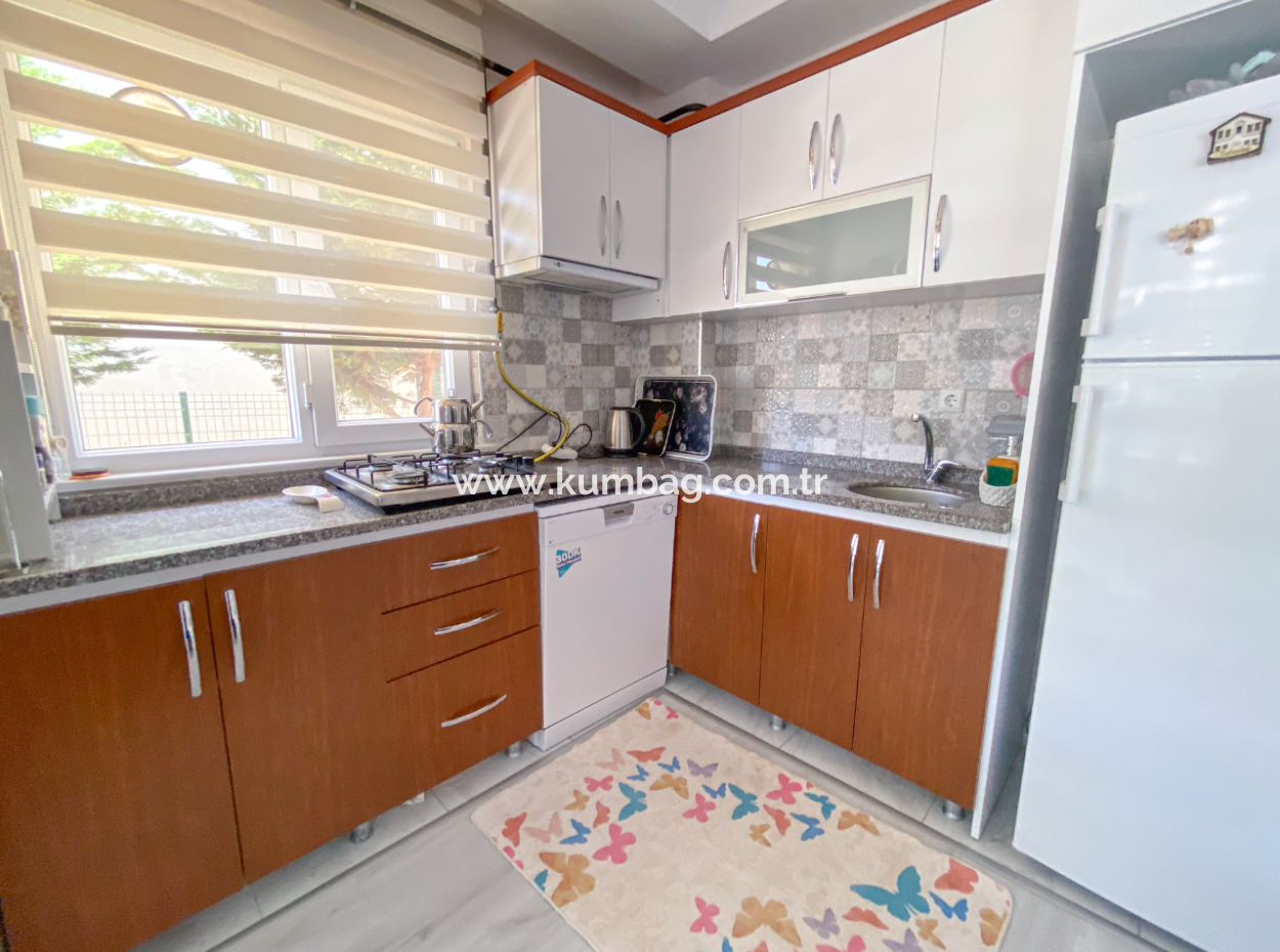 Zu Verkaufen Auf Der Meerseite Der Strasse In Kumbağ 1 1