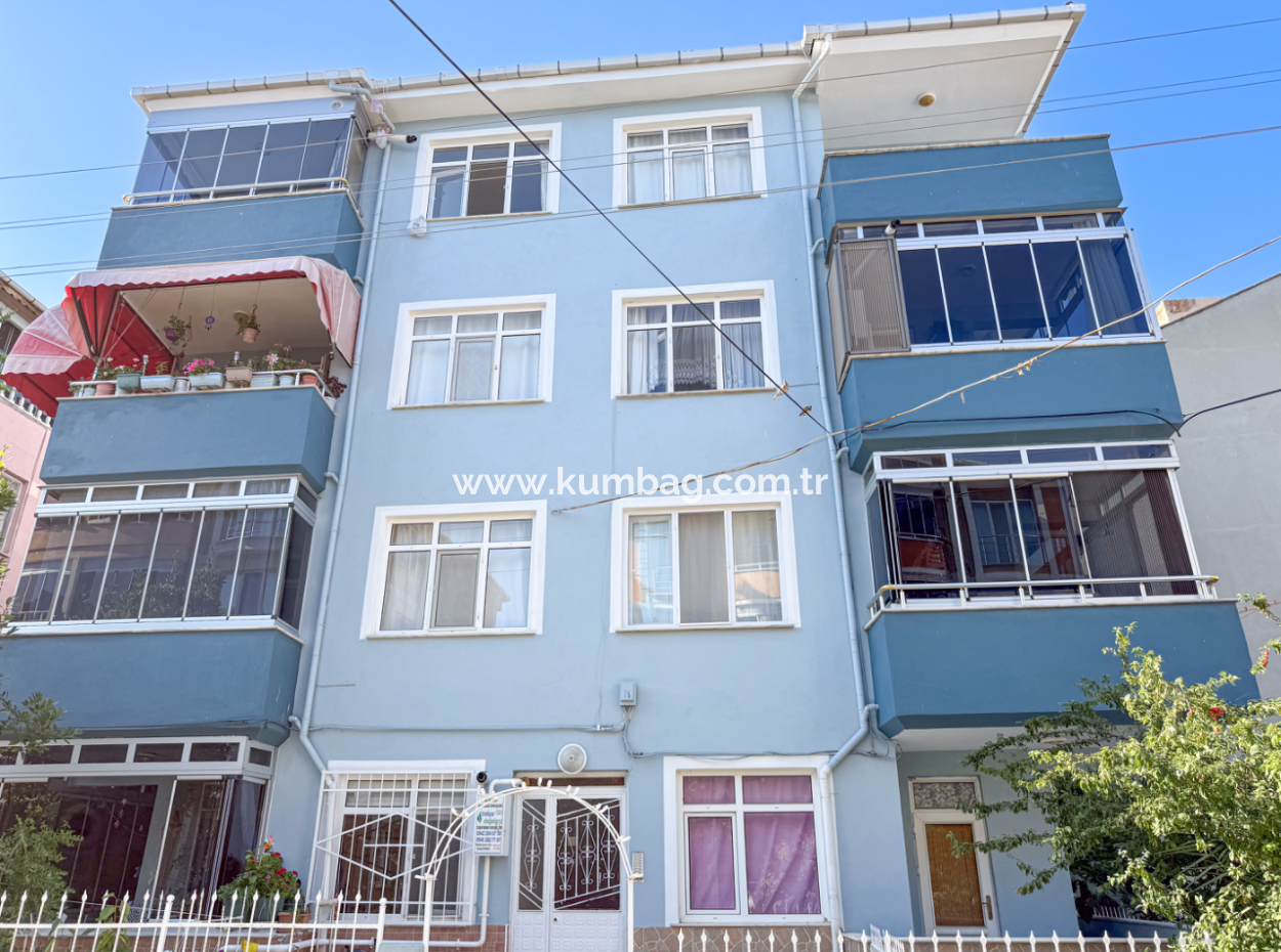 2 1 Wohnung Zum Verkauf Mit Grossem Balkon In Der Kumbag Market Street