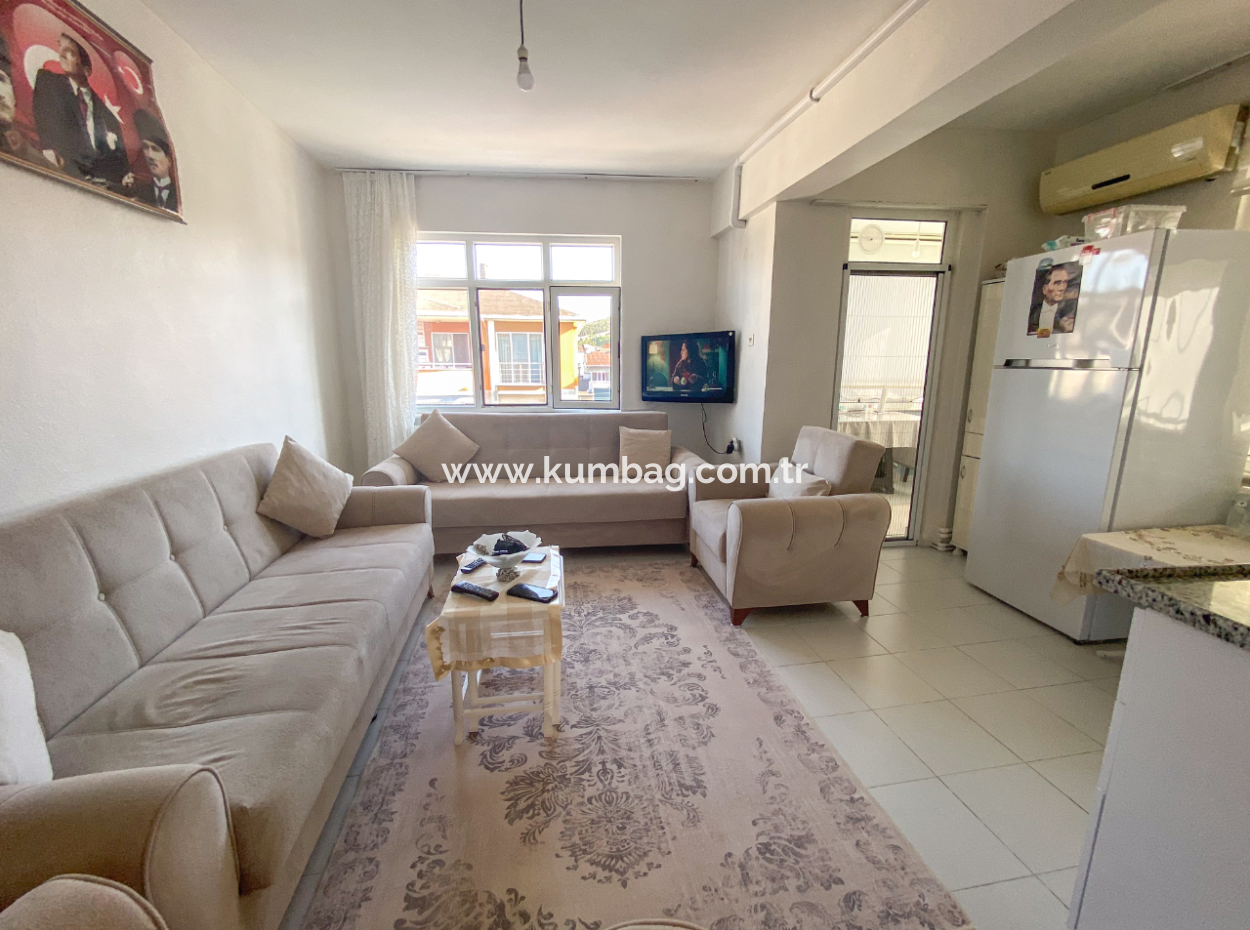 2 1 Wohnung Zum Verkauf Mit Grossem Balkon In Der Kumbag Market Street