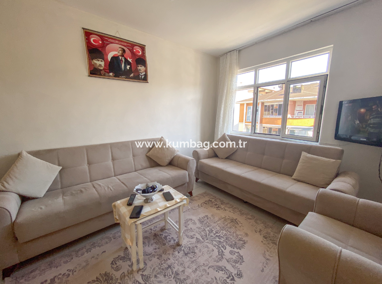 2 1 Wohnung Zum Verkauf Mit Grossem Balkon In Der Kumbag Market Street