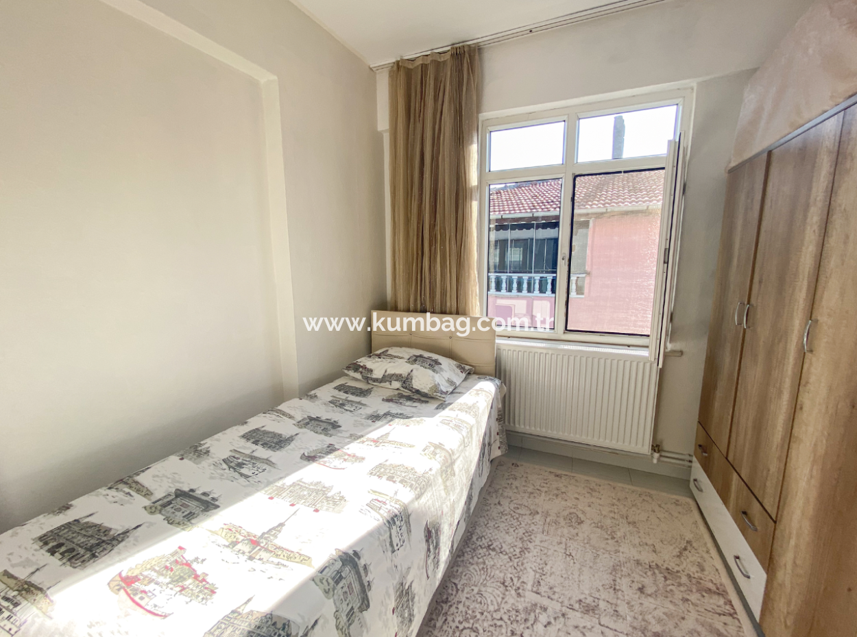 2 1 Wohnung Zum Verkauf Mit Grossem Balkon In Der Kumbag Market Street