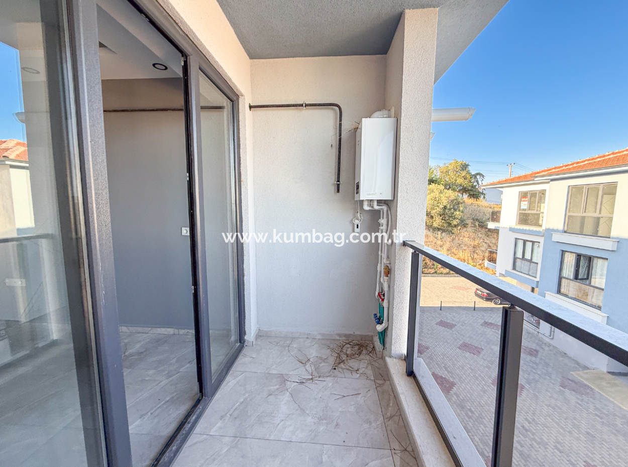 Geräumige, Luxuriöse 1 1 Wohnung Zum Verkauf In Barbaros Mit Meerblick