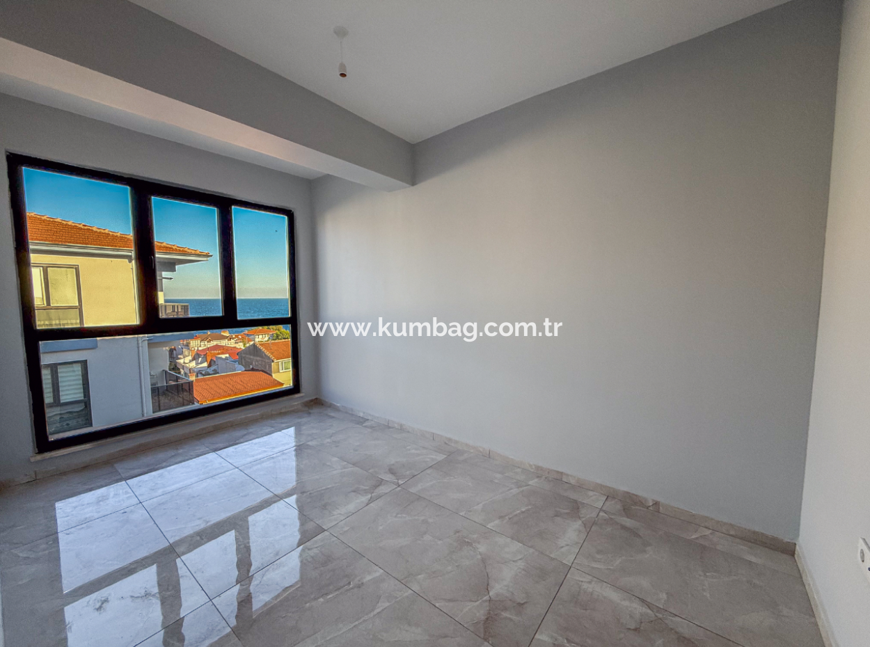 Geräumige, Luxuriöse 1 1 Wohnung Zum Verkauf In Barbaros Mit Meerblick