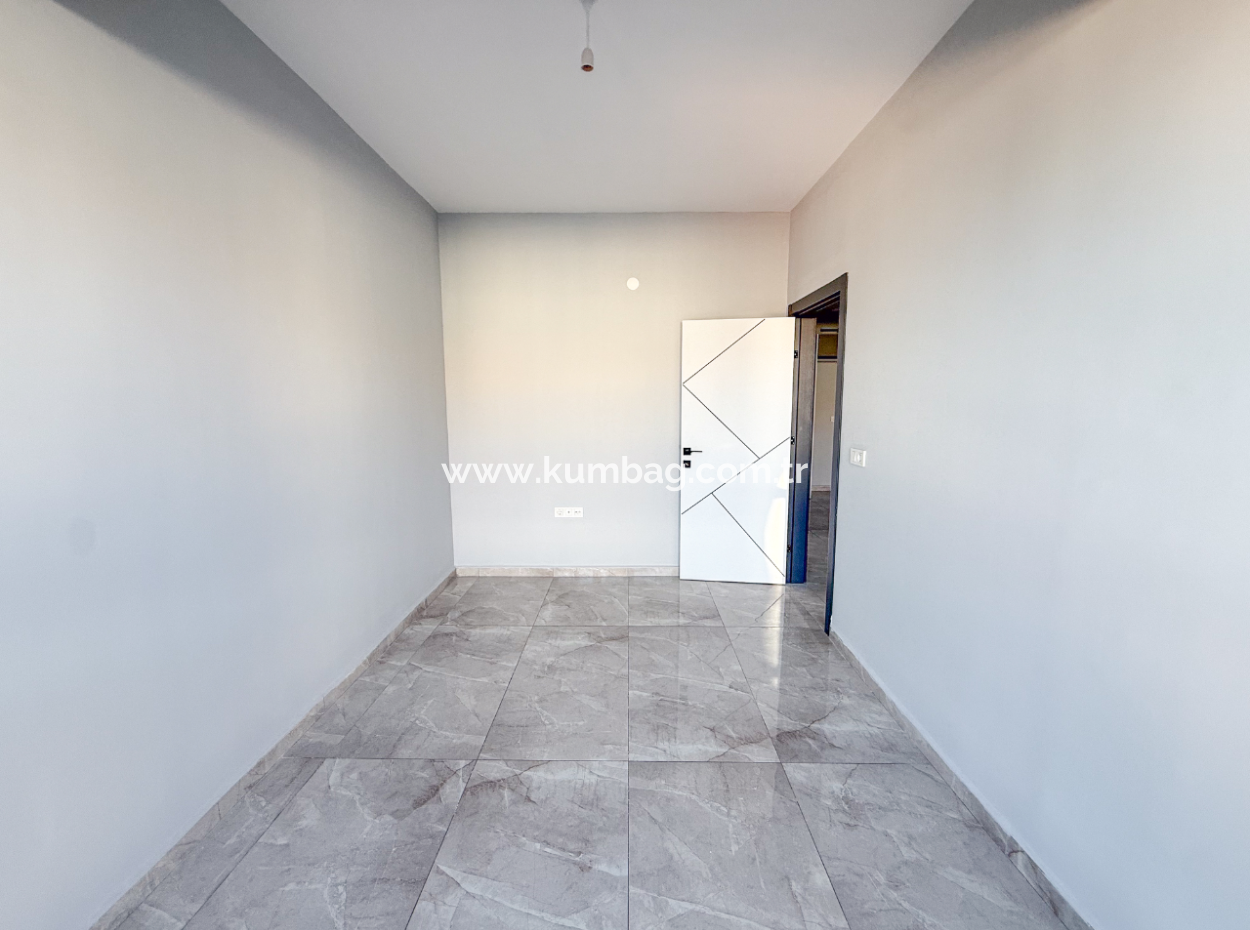 Geräumige, Luxuriöse 1 1 Wohnung Zum Verkauf In Barbaros Mit Meerblick