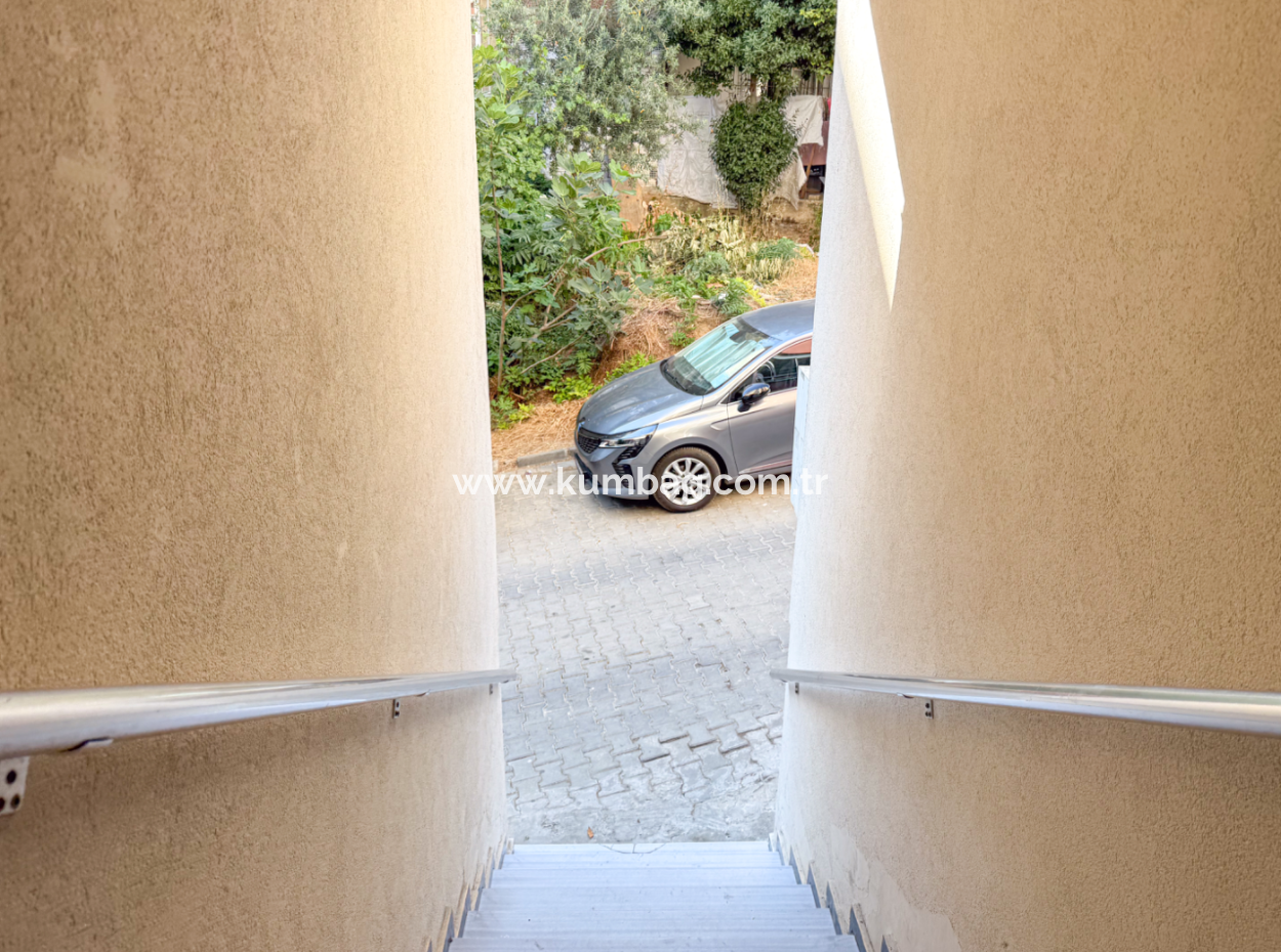 2 1 Wohnung Zum Verkauf Mit Doppelbalkon In Zentraler Lage In Ciftlikonu